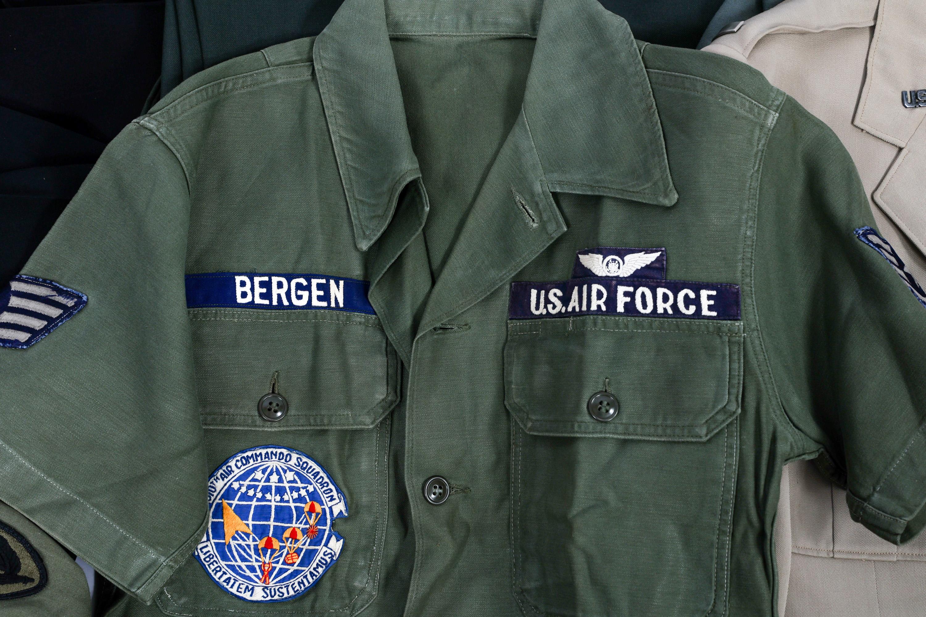 KOREAN WAR - CURRENT US ARMED FORCES UNIFORMS