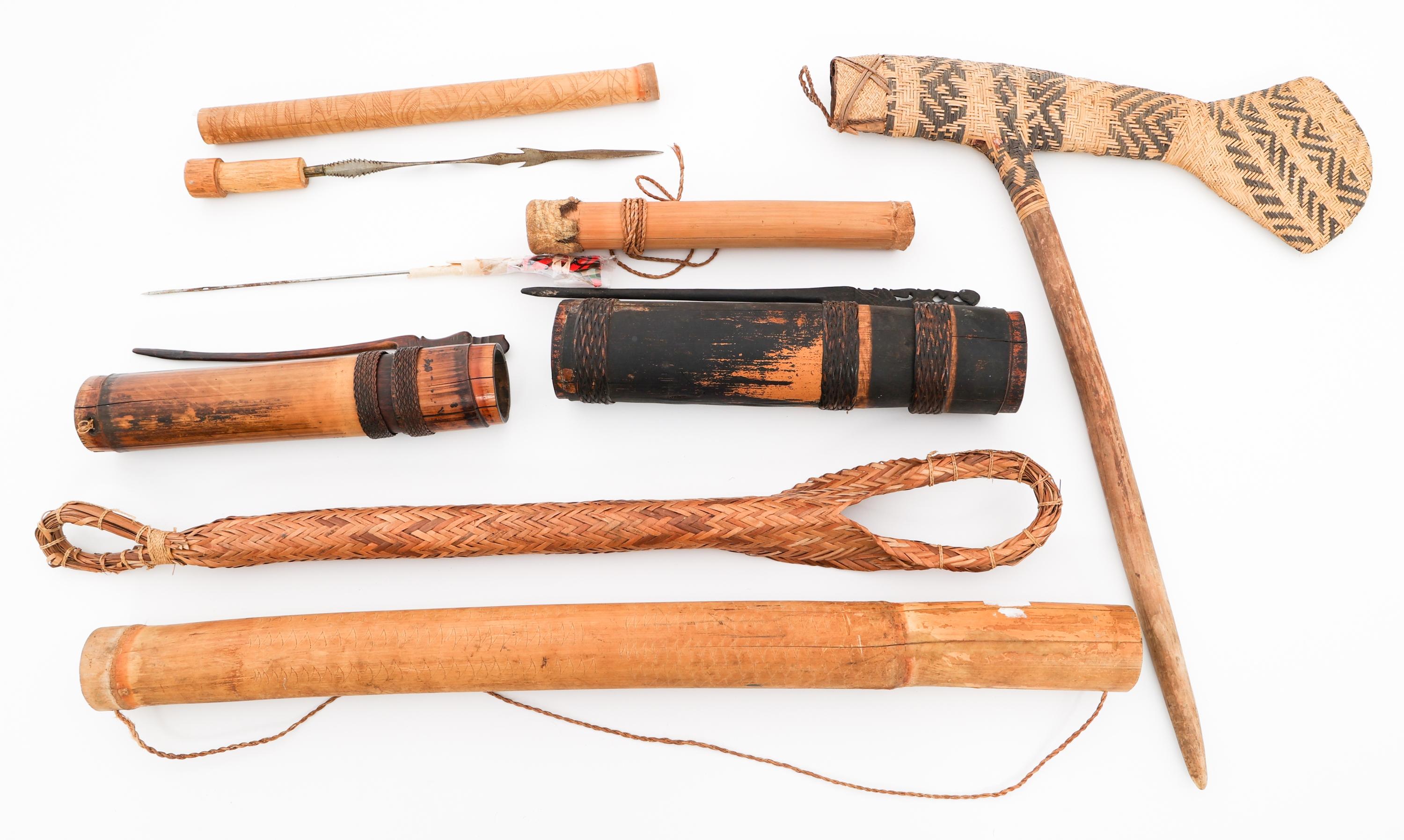 DAYAK TOLOR BLOW DARTS & QUIVER