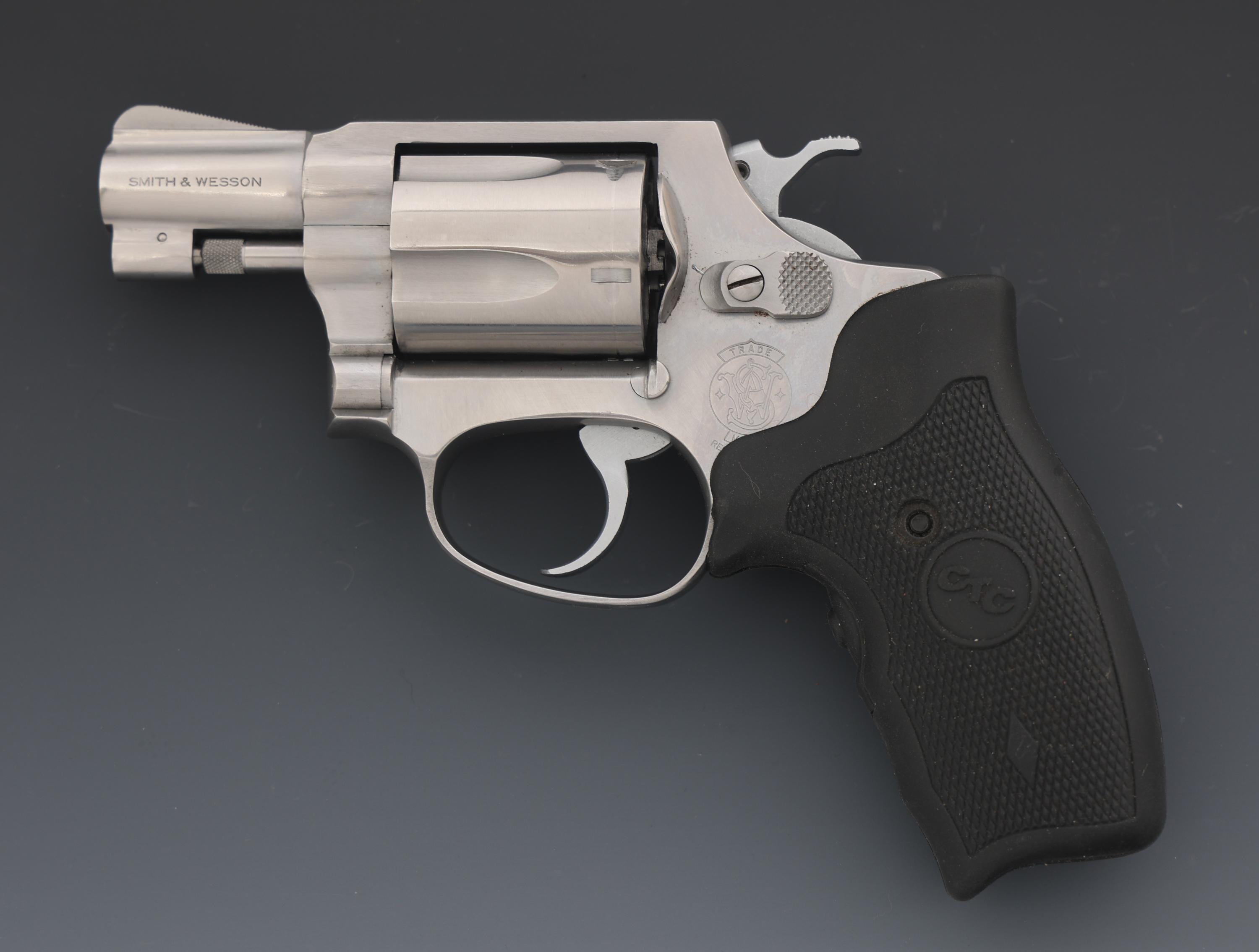 SMITH & WESSON MODEL 60 .38 SPECIAL DA REVOLVER