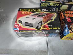 AMT Model Kits Fireball 500, Creepy T, Gypsy Wagon