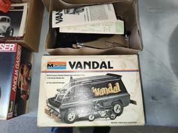 Model Kits Metal Chevelle, Gasser, Charger, Vandal