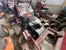 CINCINNATI OHIO / Toro Grandstand mower