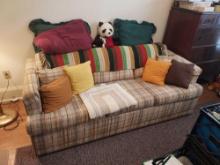 Plaid Pattern Pull-Out Sleeper Sofa