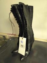 Womens boots 8