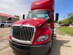 2019 International LT625 Day Cab