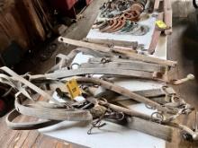 LOT OF ASSORTED SPREADER BARS, TACK & HAMES