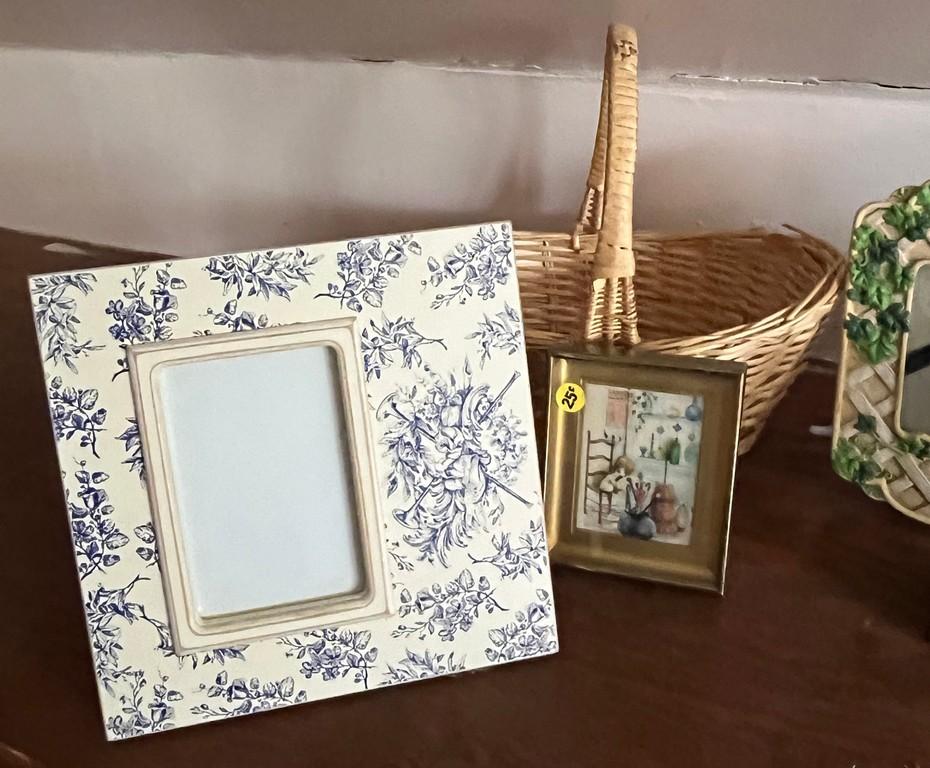 Baskets and Frames