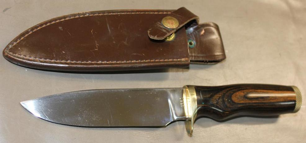 Excellent 1970s Era Smith and Wesson Outdoorsman Knife with Sheath C158