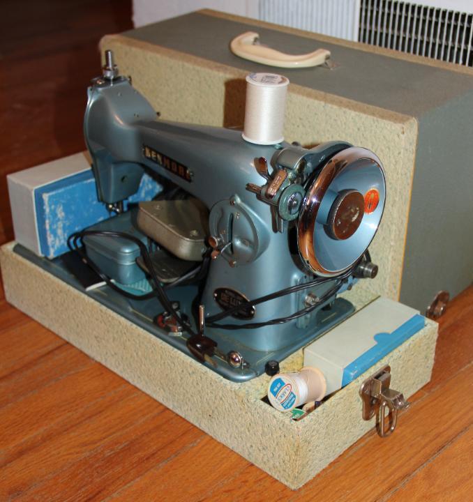 Vintage Kenmore Sewing Machine in Case