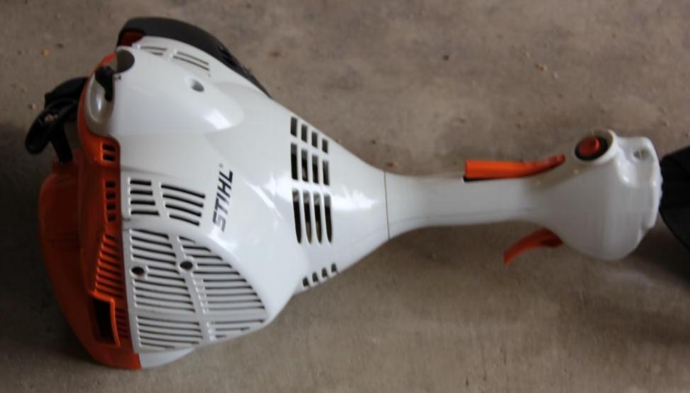 Stihl FS 56 RC Weed Eater and Accessories