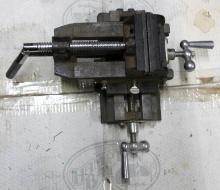 Machinist's Cross Slide with 4" Vise