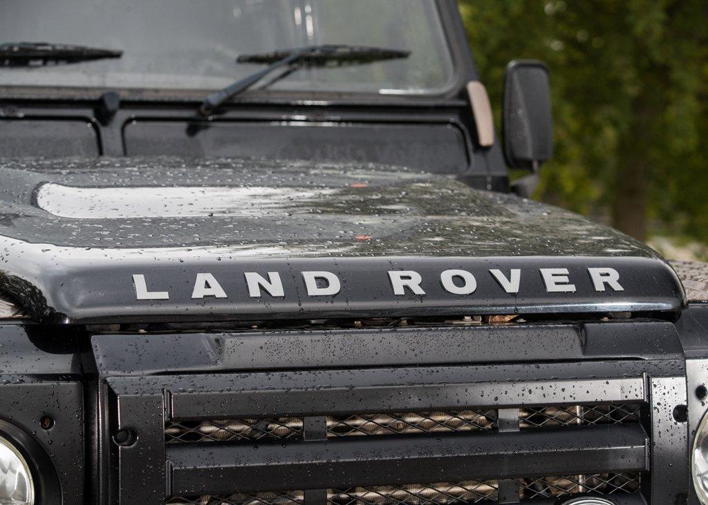 Land Rover Defender 90 Custom