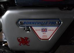 Triumph Bonneville Silver Jubilee Edition