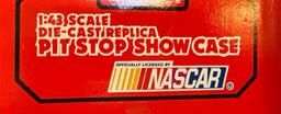 NIB 1993 Racing Champions Pitstop Showcase Dale Earnhardt