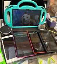 Lot of Tablets( 1 is Samsung Galaxy Tab A7), Alexa and Blink Security Camera