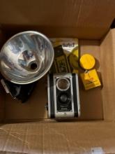 Kodak Duaflex II box camera with flash