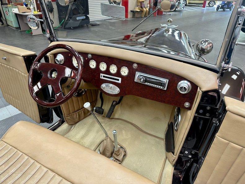 1974 Glassic 1931 Roadster Replica