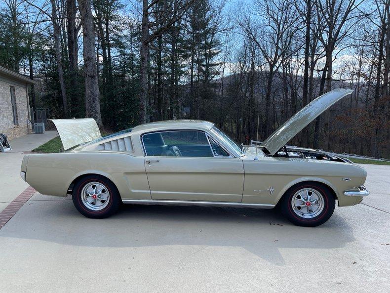 1965 Ford Mustang 2+2
