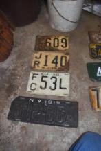 4 Vintage License Plates