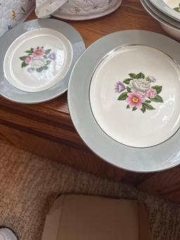 Cavalier eggshell, Homer Laughlin China, eight plates and saucers, five pipe plates, and