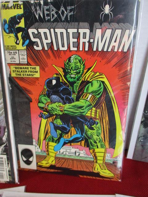 Marvel Comic Spiderman Mixed Comic Books-Lot of 30-G