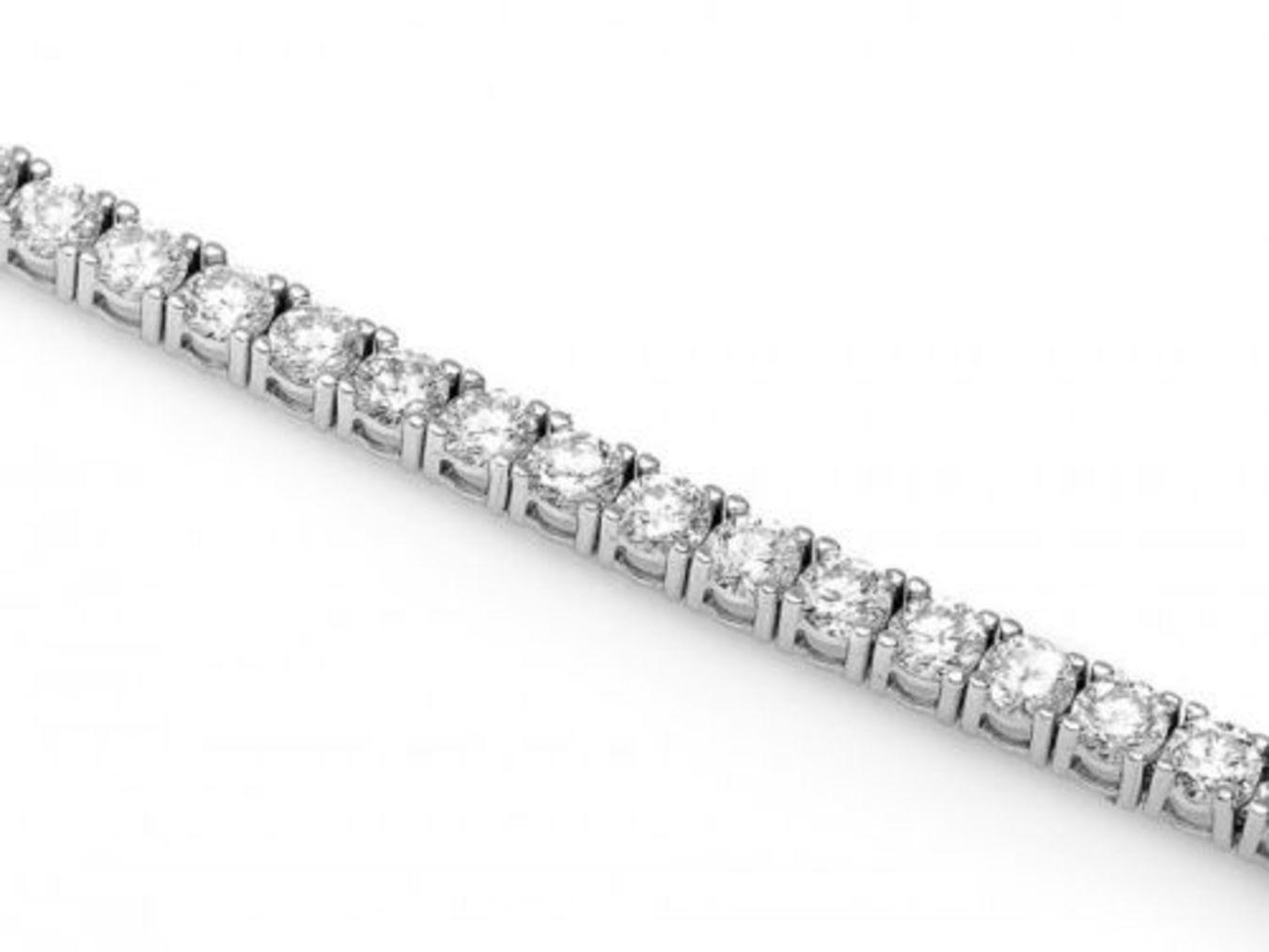 18K Gold 4.56ct Diamond Bracelet
