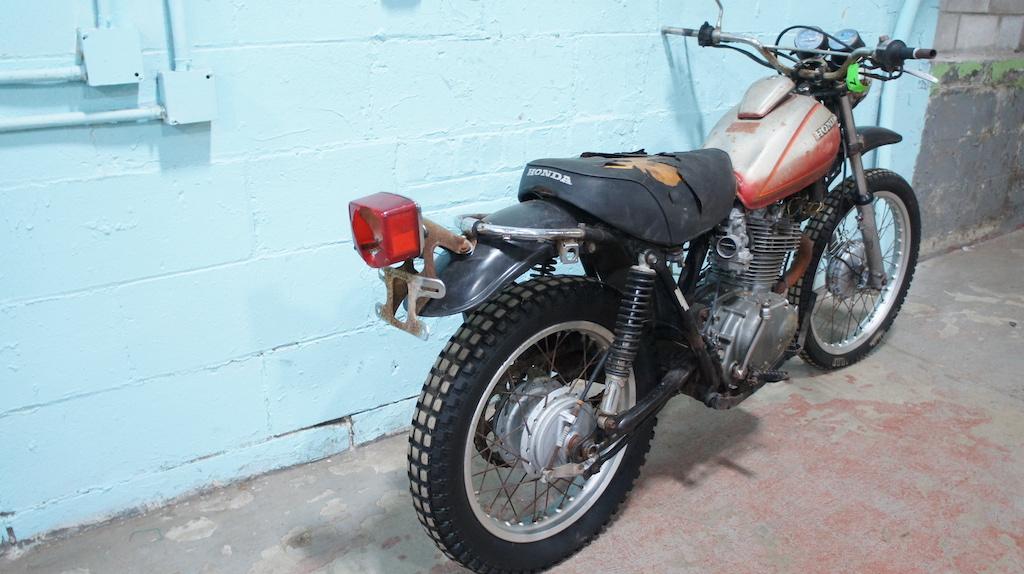 1975 HONDA XL350 Motorcycle