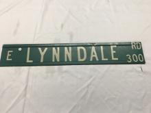 East Lynndale Street Sign