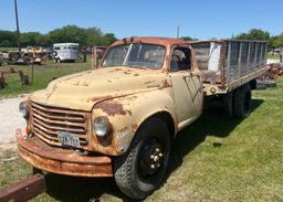 1949 Studebaker Truck with Hydraulic Dump bed