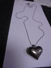 Ladies 20in Sterling Silver Necklace & Heart Pendant