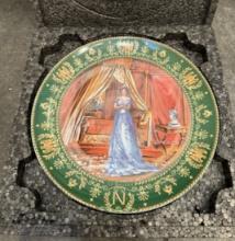 COLLECTIBLE CERAMIC PLATE - LE SOUVENIR PAINT - IN ORIGINAL BOX WITH PAPERS