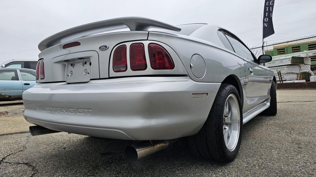 1998 Ford Mustang GT coupe