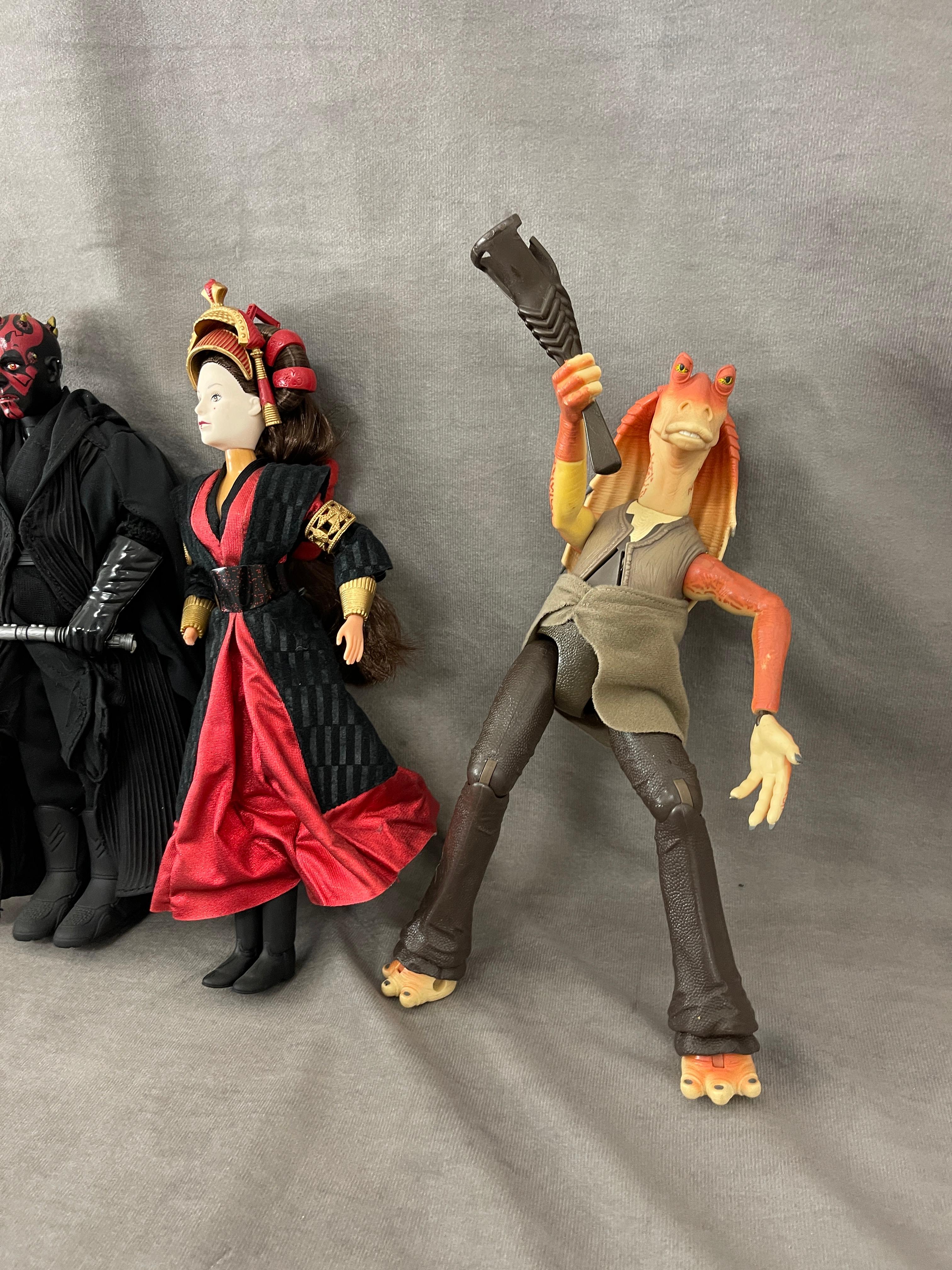 Star Wars Darth Maul Queen Amidala and Jar Jar Binks Action Figure Collection Lot