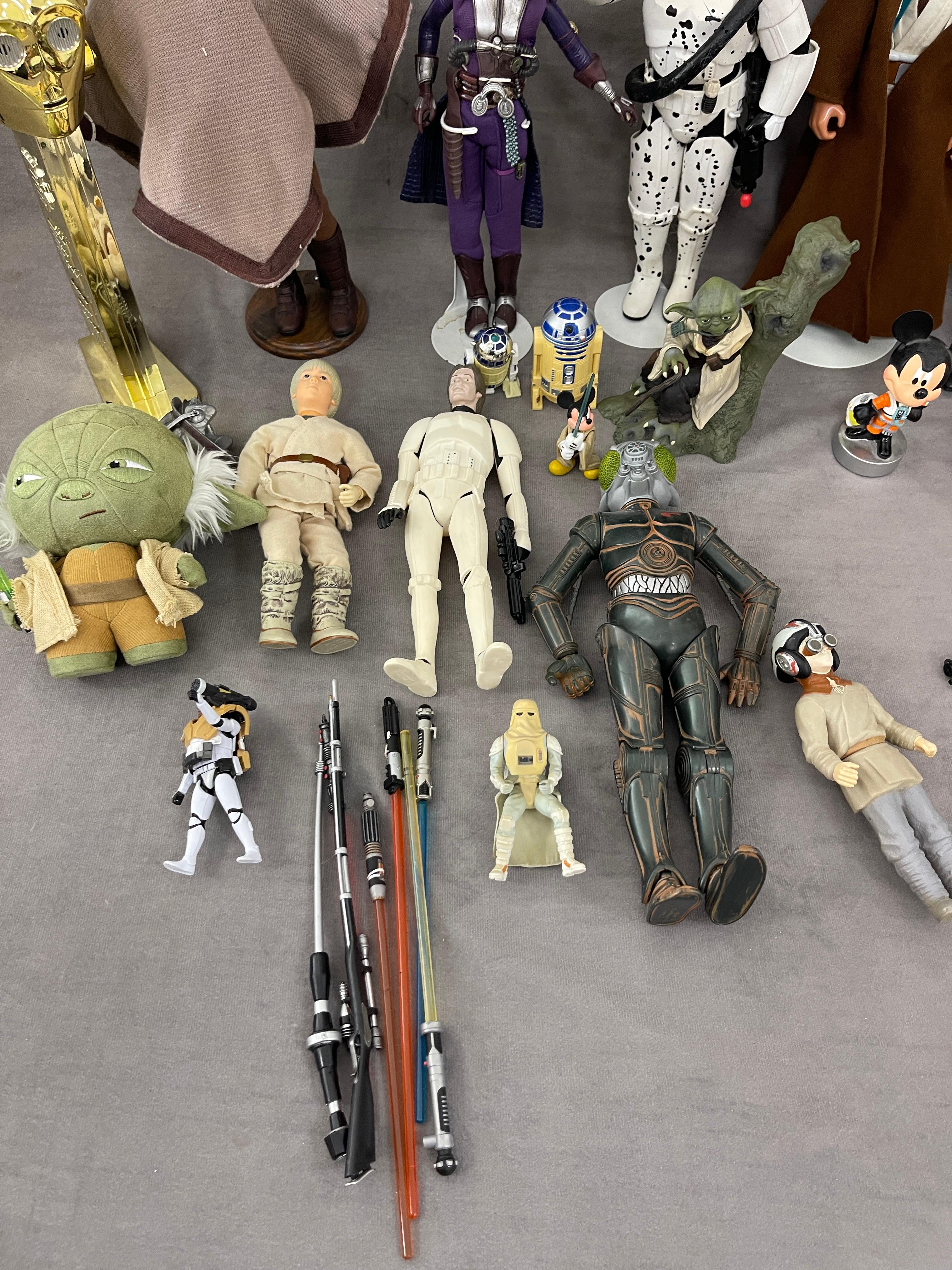 Huge Star Wars Action Figure Collection Lot