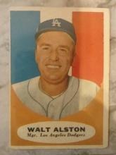 1961 Topps Walt Alston #136