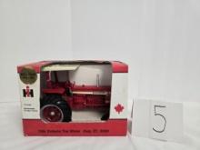 Scale Models  Ontario 15th toy show  IH 856 W canopy  Stock number Bb2563