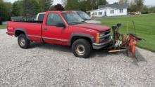 2000 Chevy 2500 4x4 with plow