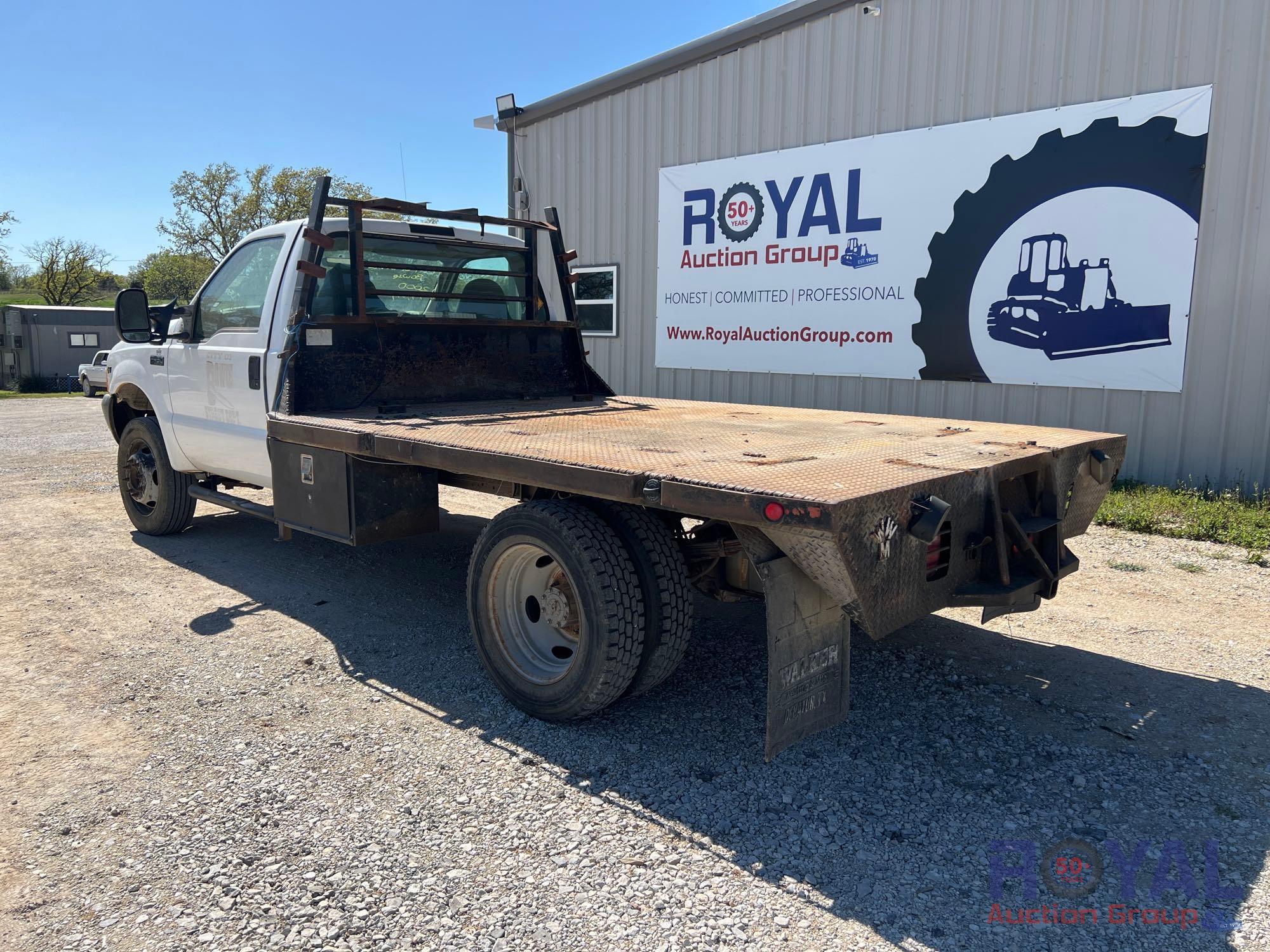 2000 Ford F450 Flatbed Truck
