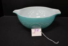 Pyrex Turquoise Scroll No. 443 Serving Bowl; Mfg. 1959-1960