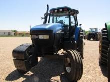 4604 TM155 NEW HOLLAND C/A 2WD 18.4X38 696 HOURS