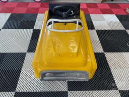 AMF CONVERTIBLE PACESETTER PEDAL CAR