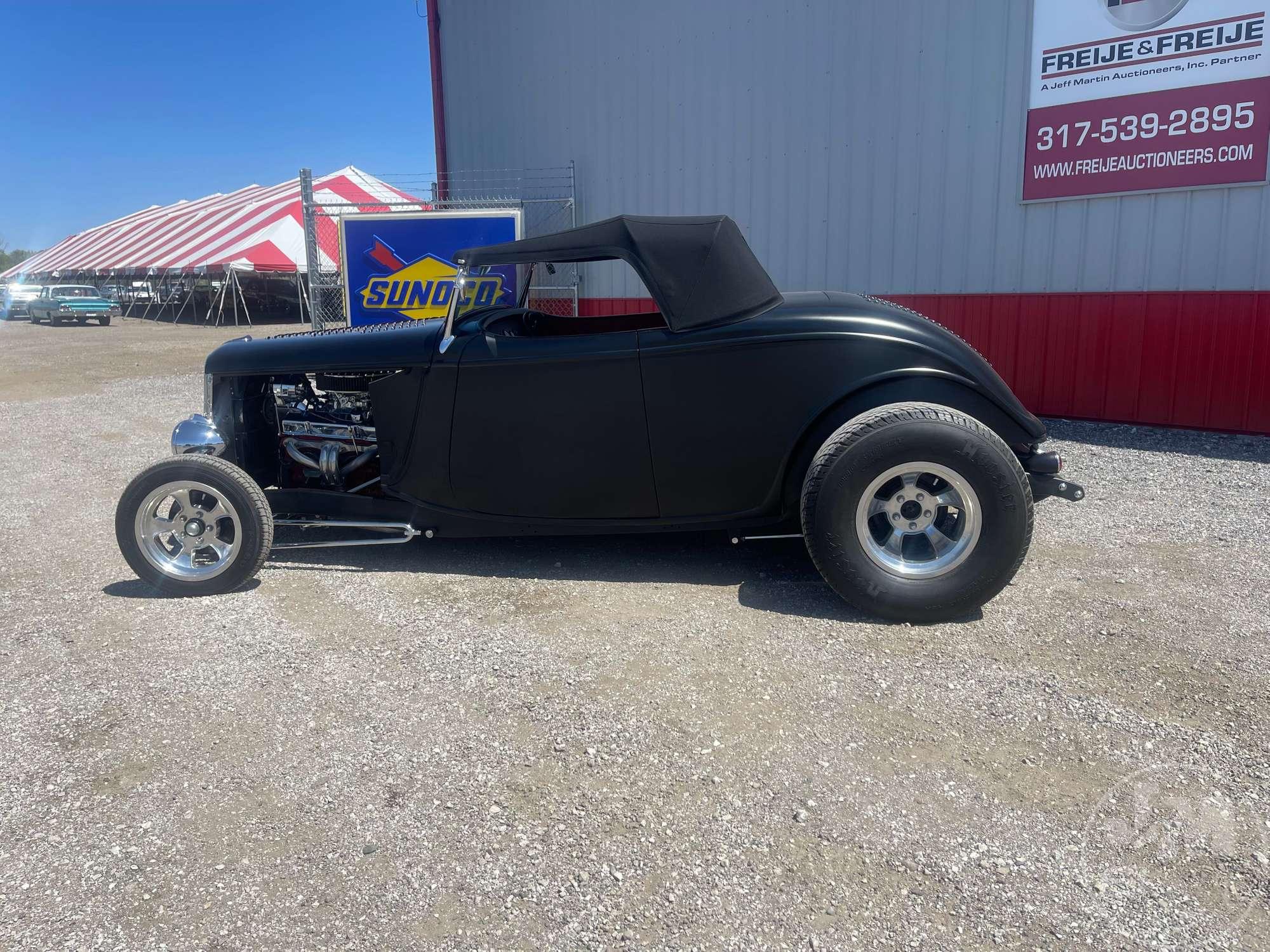 1933 FORD ROADSTER VIN: 18136409 COUPE