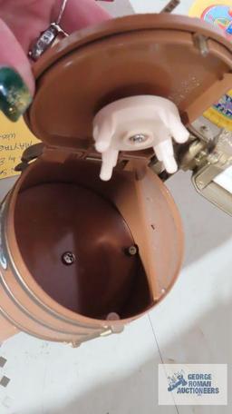 Maytag multi-motor wringer washer salesman sampler,...made by Ertl