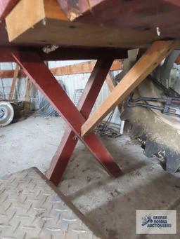 6 ft Redwood picnic table