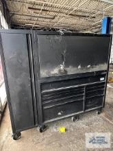 Husky industrial roller tool cabinet with electric