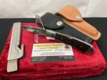 Vintage Buck 532 Bucklock Single Blade Knife & model 137 Steelmaster Honer