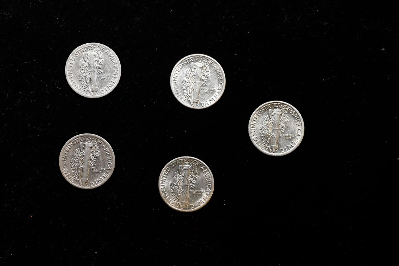 Lot of Five Coins - 1919-p, 1937-s, 1938-s, 1942-p, 1944-d Mercury Dime 10c Grades