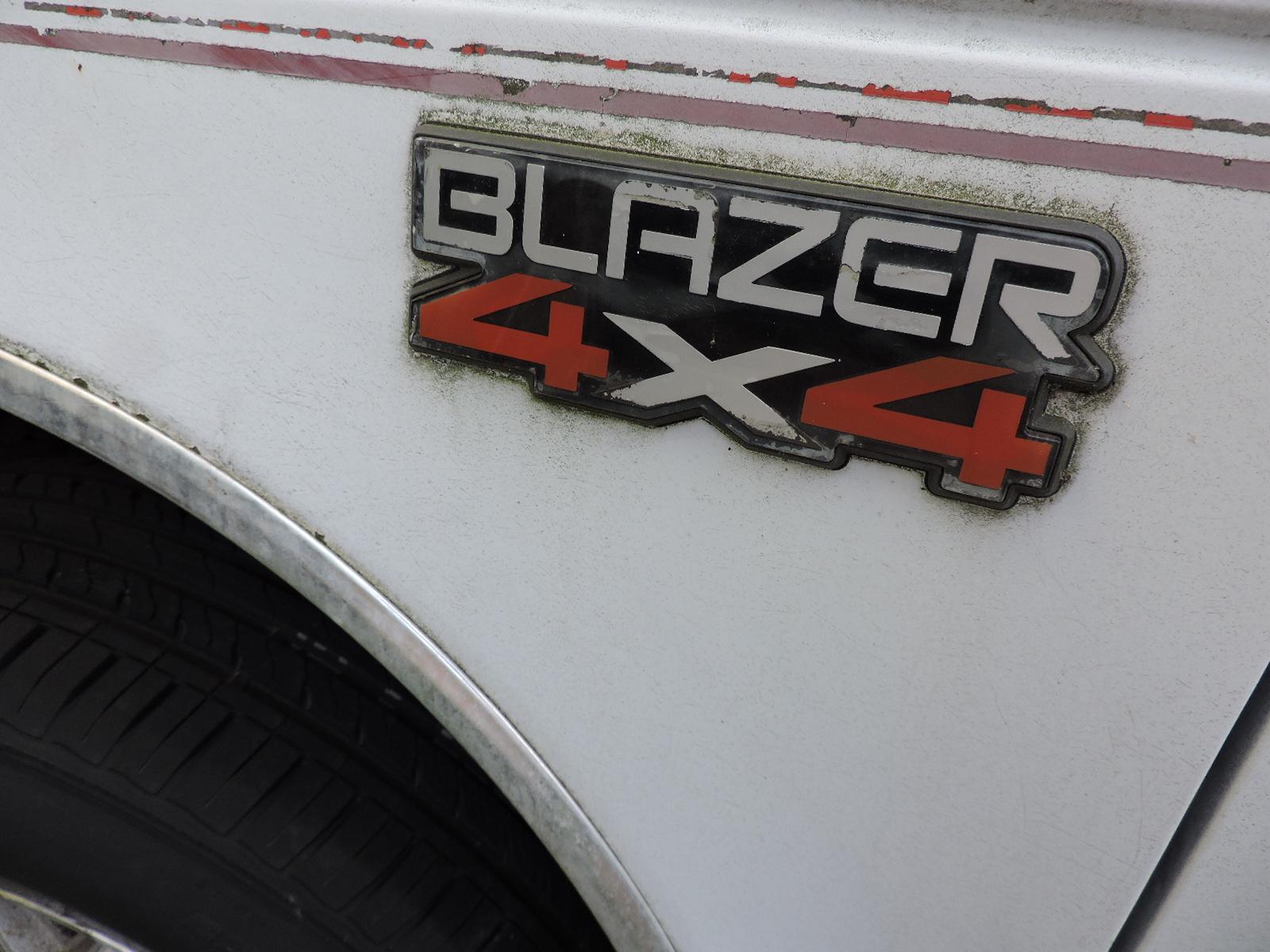 1988 Chevrolet S10 Blazer 2-Door SUV / 4X4 / No Title
