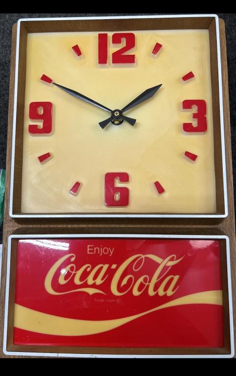 Coca-Cola lightup clock 12Lx20Hx4W