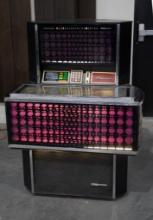 "ABSOLUTE" Vintage Seeburg Jukebox